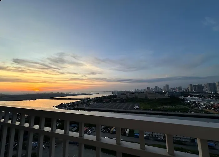 Seaside Bay Sunset View At Sm Mall Of Manila